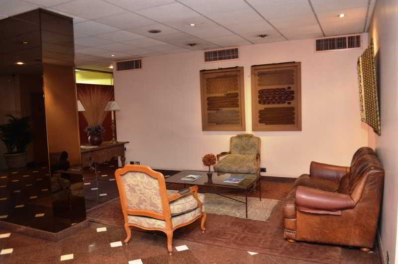 Hotel Maria Angola Lima Buitenkant foto