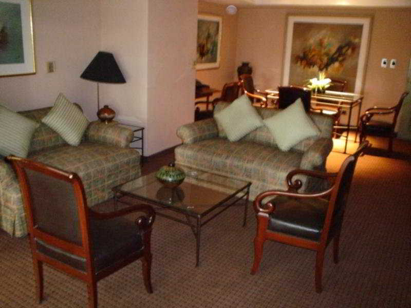 Hotel Maria Angola Lima Buitenkant foto